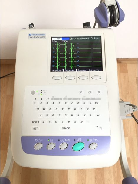 Nihon Kohden Cardiofax M-1350K Electrocardiograph
