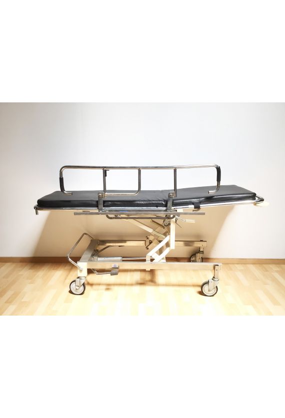 Merivaara 160 Operating and Treatment Trolley