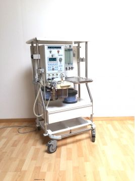 Taema Clarys 2000 Anesthesia Ventilator