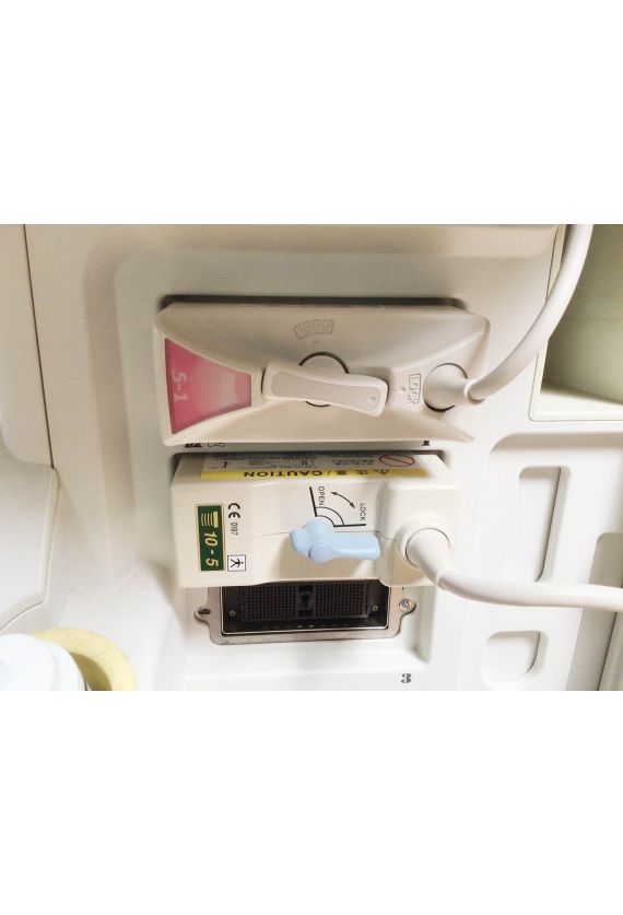Echographe Hitachi Hi Vision Avius