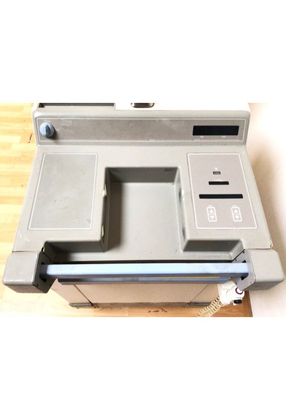 GE AMX4 Plus Portable X-Ray System