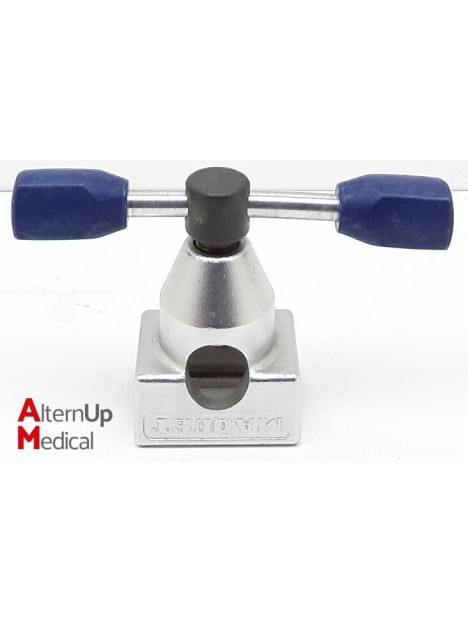 Clameau de Serrage Table d'Opération Maquet