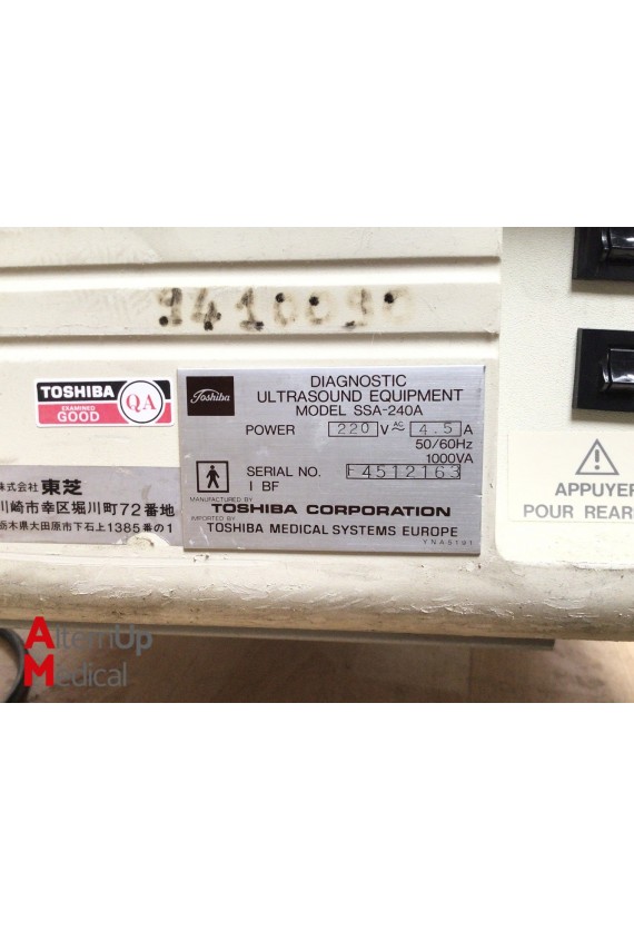 Echographe Toshiba avec Générateur de Dialyse Fresenius