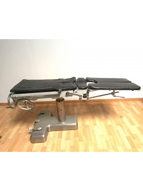Maquet Type 121090 Hydraulic Operating Table