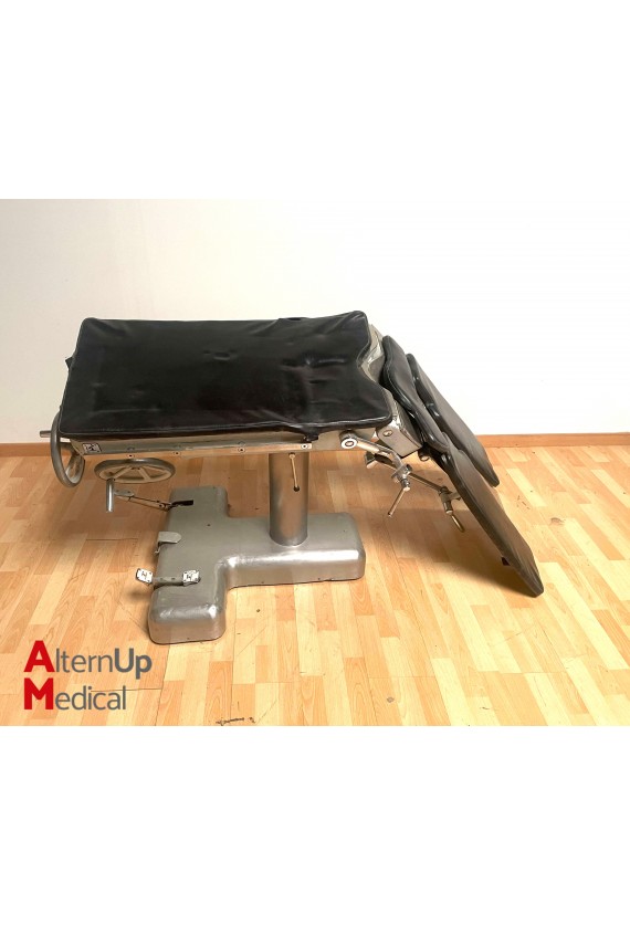 Maquet Type 121090 Hydraulic Operating Table