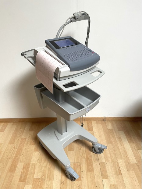 GE MAC 1600 Electrocardiograph