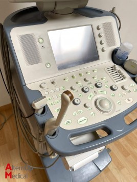 Echographe Toshiba Xario SSA-660A avec 5 sondes