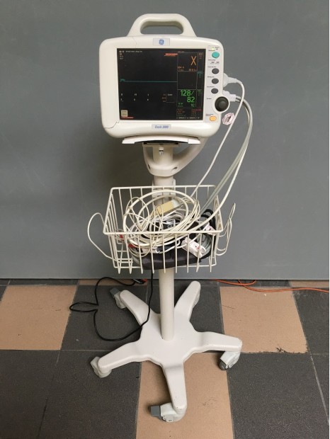 GE Dash 3000 Vital Signs Monitor