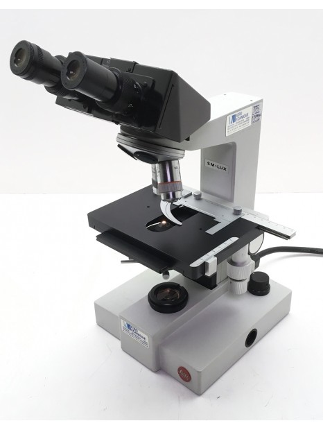 SM-LUX Leitz Binocular Microscope