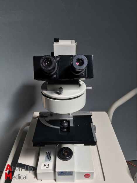 SM-LUX Leitz Binocular Microscope