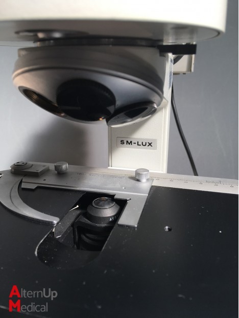 SM-LUX Leitz Binocular Microscope
