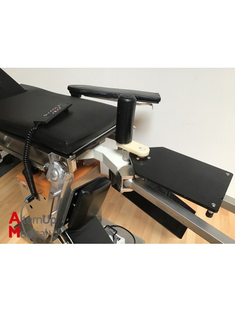 Table d'opération ALM 702