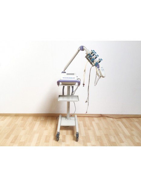 Nihon Kohden Cardiofax M Electrocardiograph