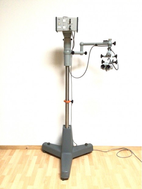 Zeiss OPMI 1-F Surgical Microscope