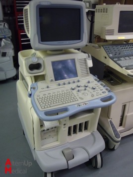 Echographe GE LOGIQ 5 version BT 05